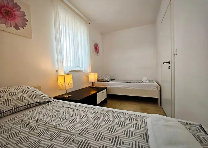 Ravlic Lägenhet Punat